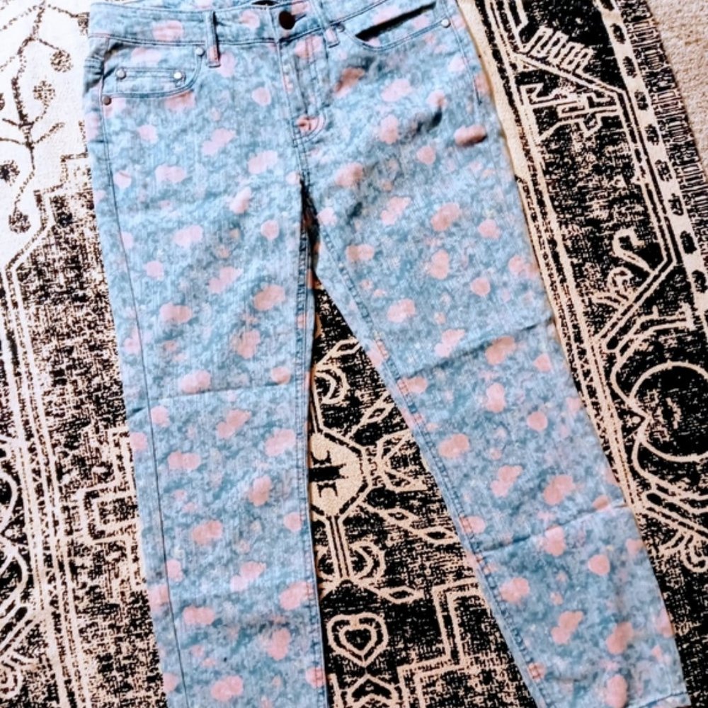 Free People - Cottagecore Floral Jean Pink Size 28